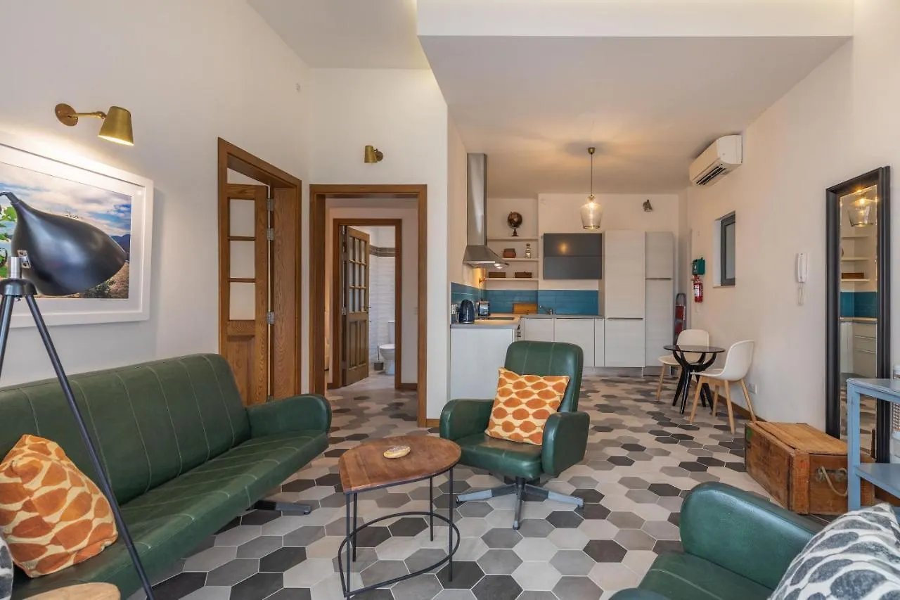 Valletta Two Bedroom Apartment Close To The Sea 0*,  Malta